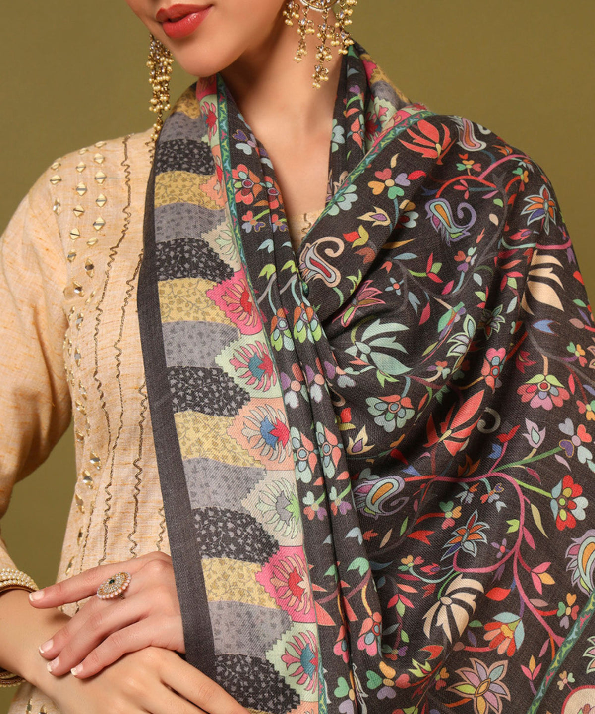 Kanidar- Women's kalamkari Print with Lehar Palla and Leaf Border