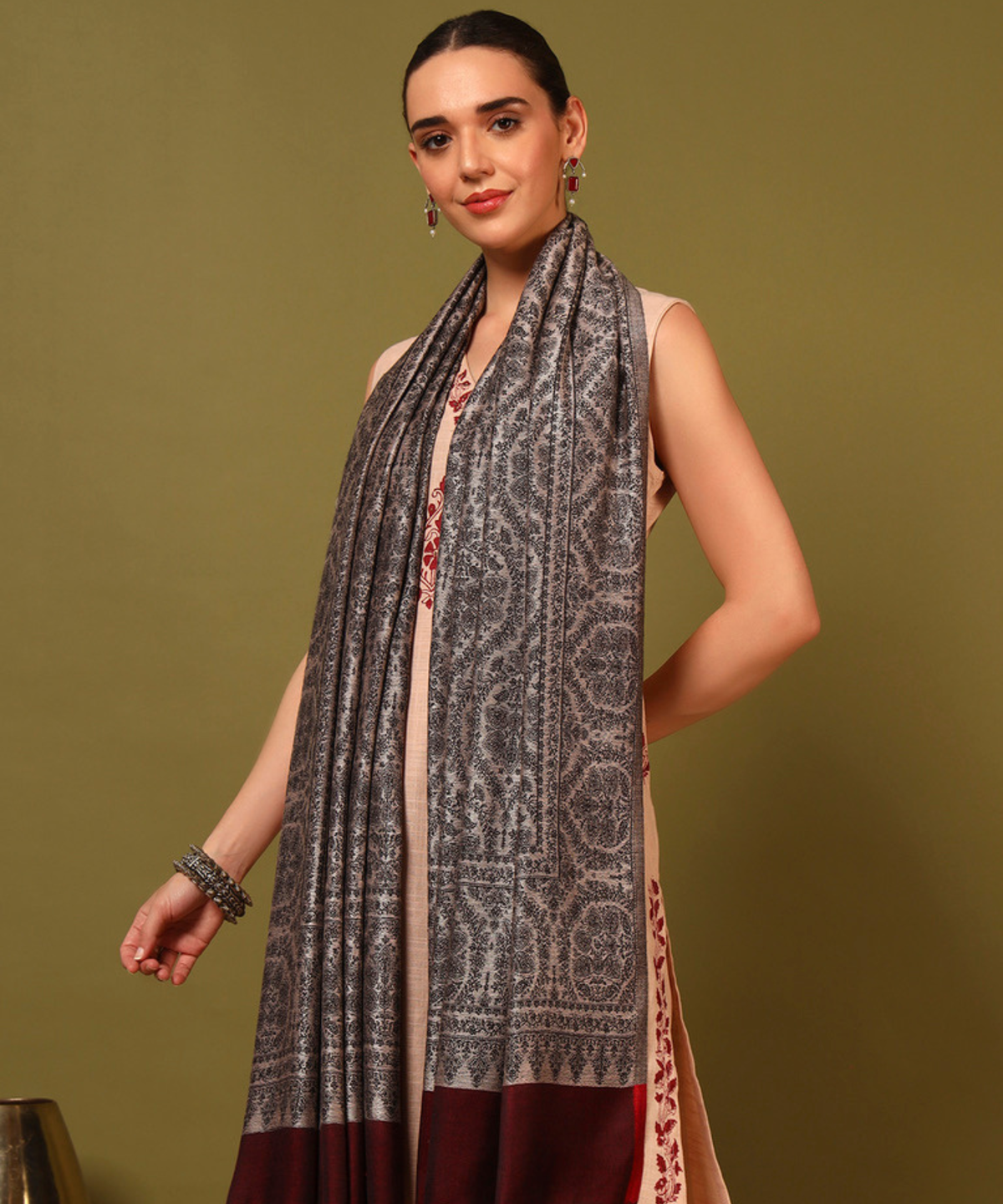 Kanidar- Women's  Barik All Over silken Kashmiri Jamdani Shawl