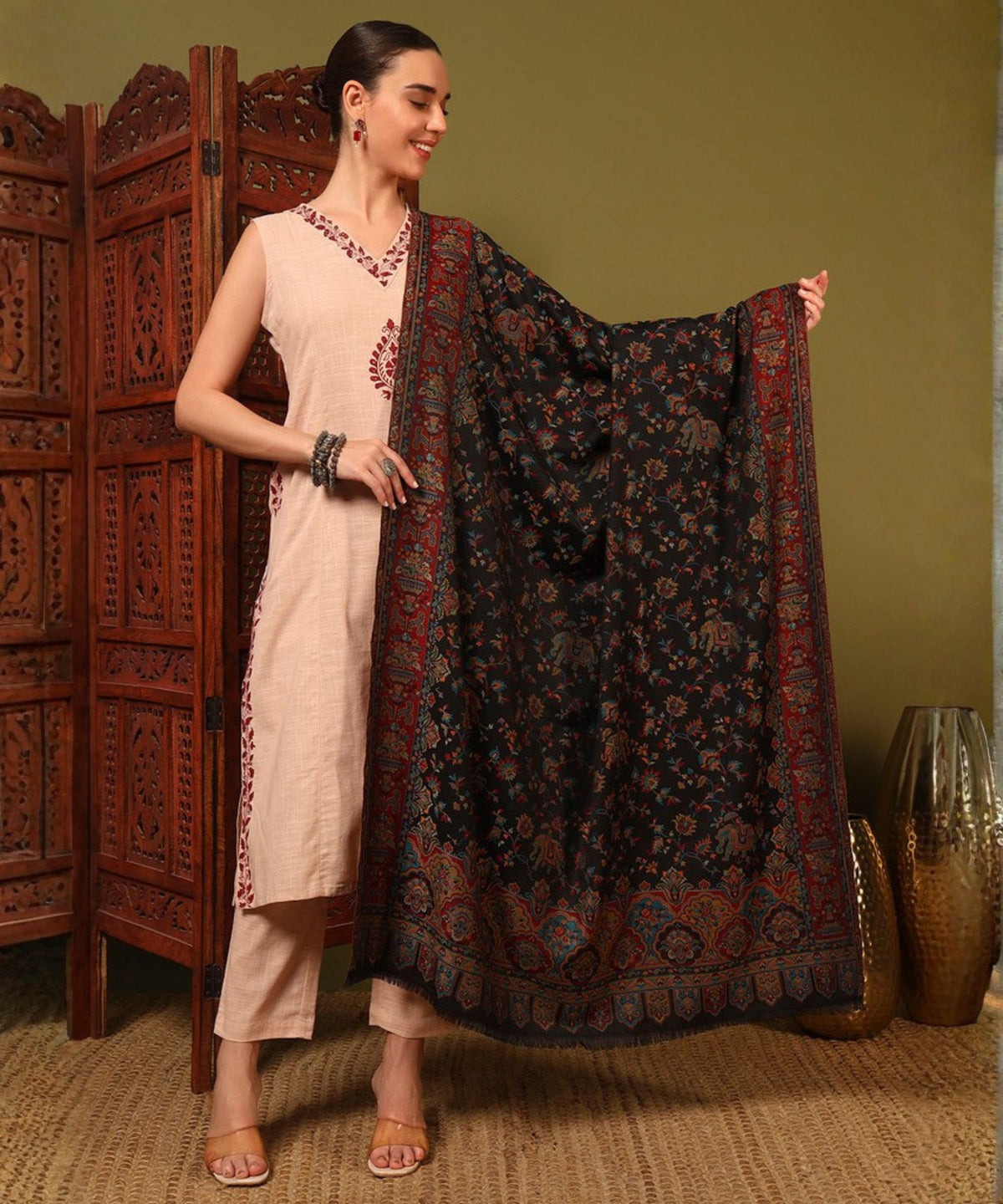 Kanidar - Women's Wedding Special, Super Soft Kani Palla Jall  (Size: 100*200 cm)